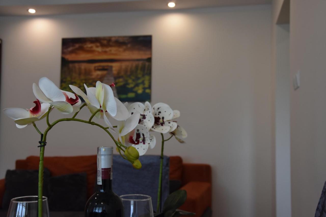 Apartament Centrum - Aleja Swietego Jana Pawla II Kołobrzeg Exterior foto